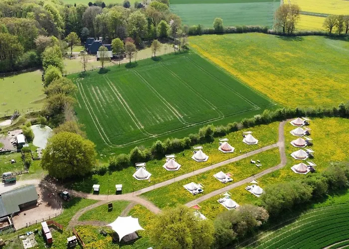 Hof Viehbrook Luxe tent *